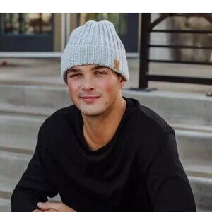 Panache Men's Holden Knit Beanie NWOT Light Gray